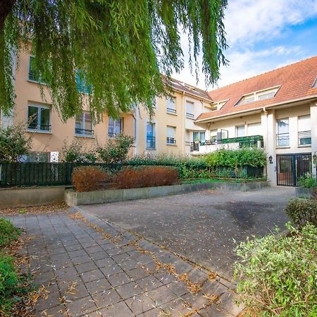 Willow - Fairytale Factory Apartment Serris Bagian luar foto