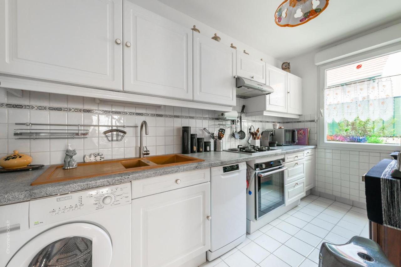 Willow - Fairytale Factory Apartment Serris Bagian luar foto